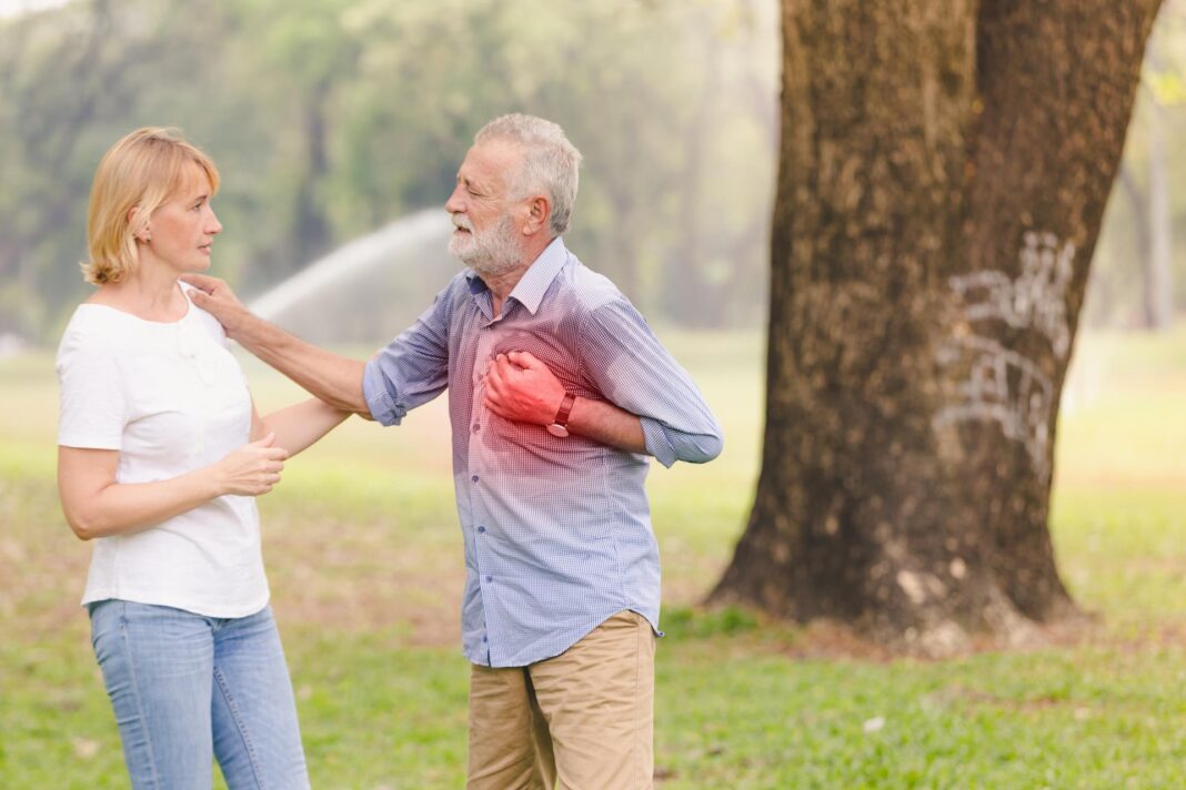 Sintomas De Infarto: 10 Sinais (Comuns E Silenciosos) E Como Diferenciar
